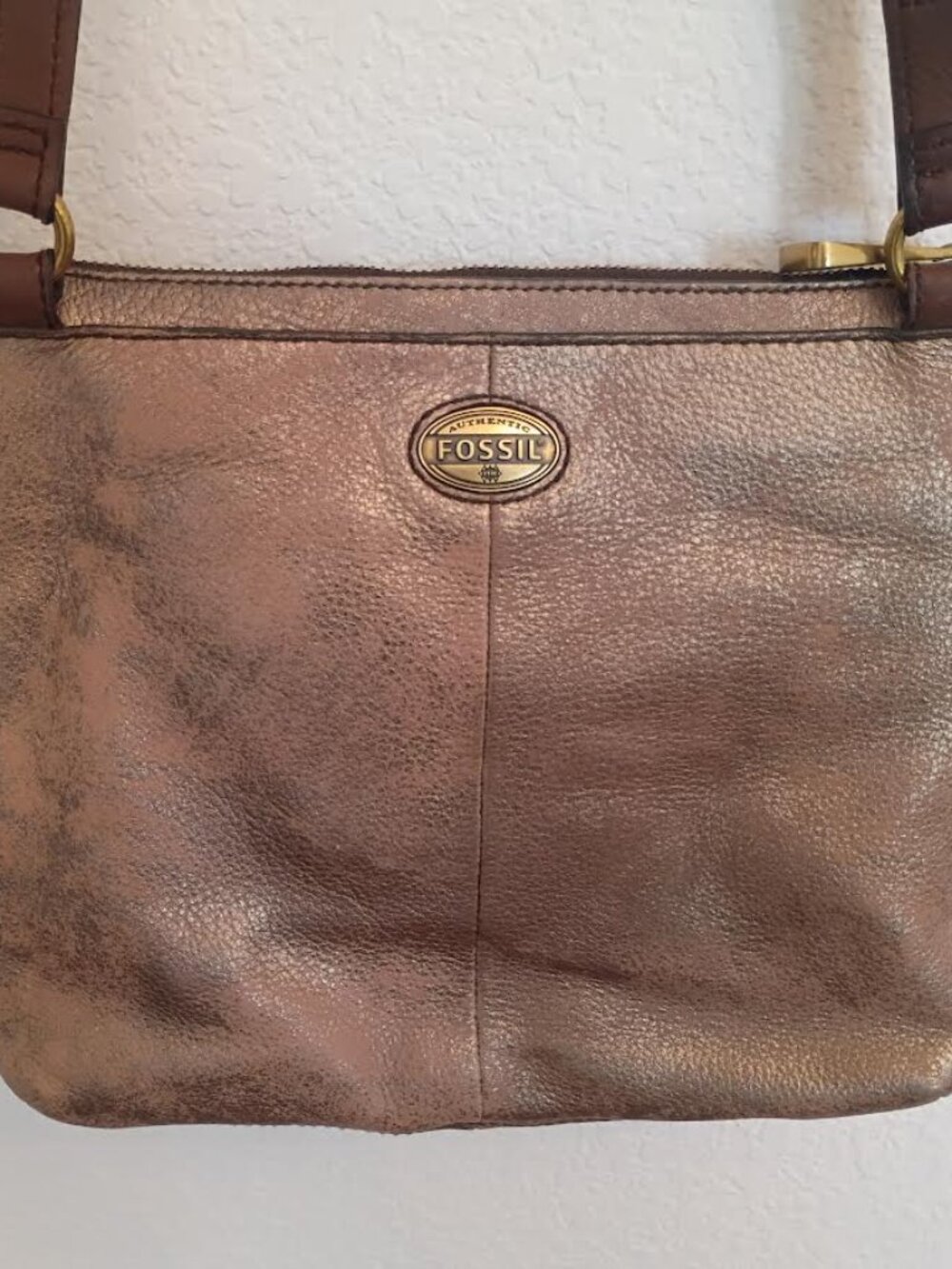 FOSSIL EXPLORER MEDIUM CROSSBODY TRIPLE ZIPPER GOLD TAN CROSSBODY LEATHER BAG